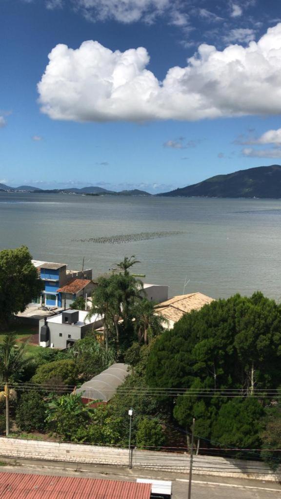 Apartamento Na Palhoca, Com Vista Para O Mar, Proximo A Mercados, Padarias E Farmacias. Экстерьер фото